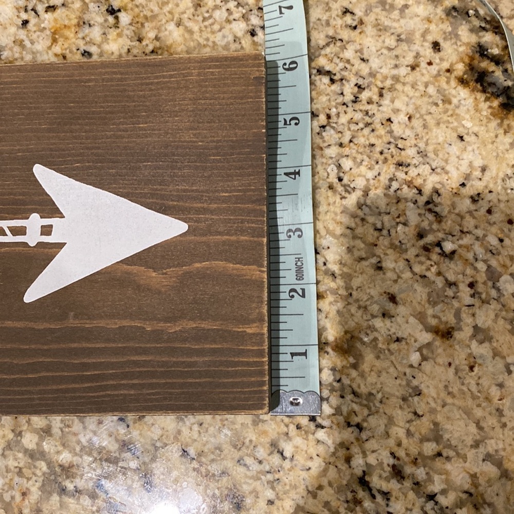 NWT Arrow Sign - Picture 3 of 4